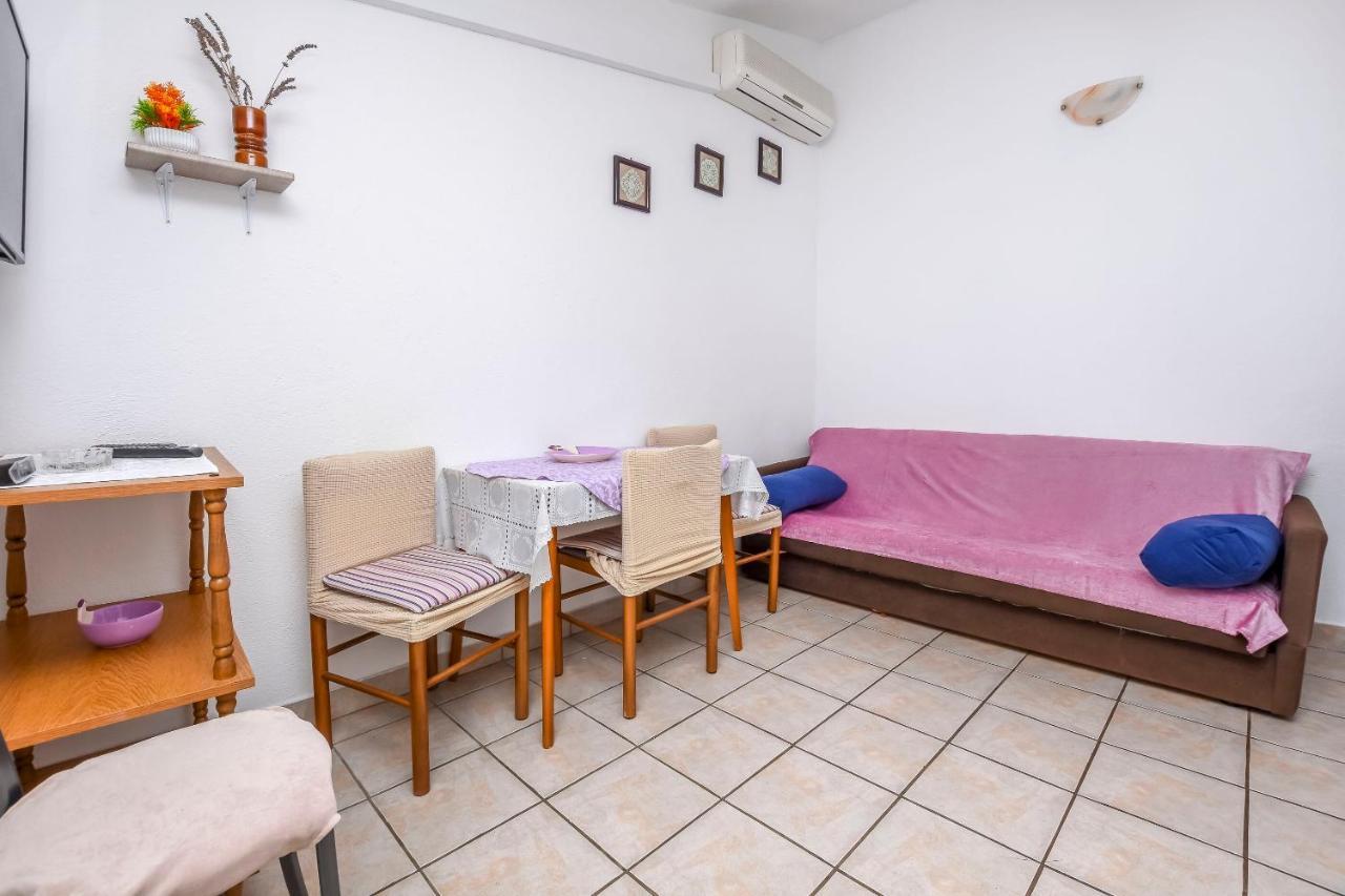 Apartments Karleusa Rogoznica  Exterior photo
