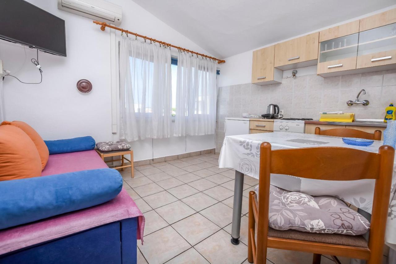 Apartments Karleusa Rogoznica  Exterior photo
